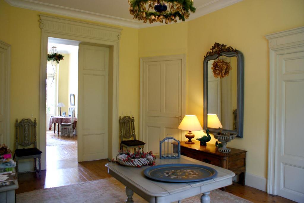 Chateau De Grenier Bed and Breakfast Saint-Léger Exterior foto